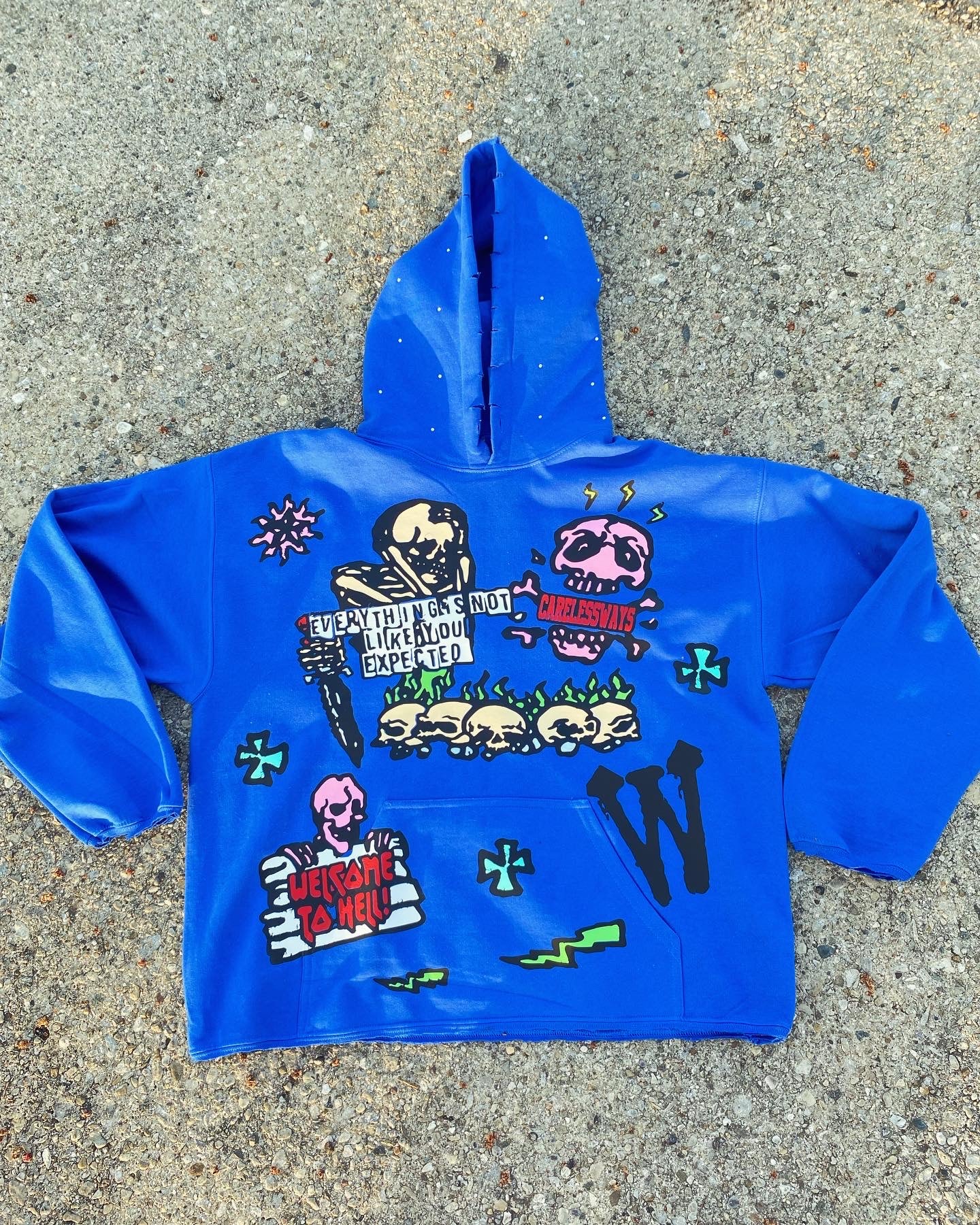 SKULLY HOODIE