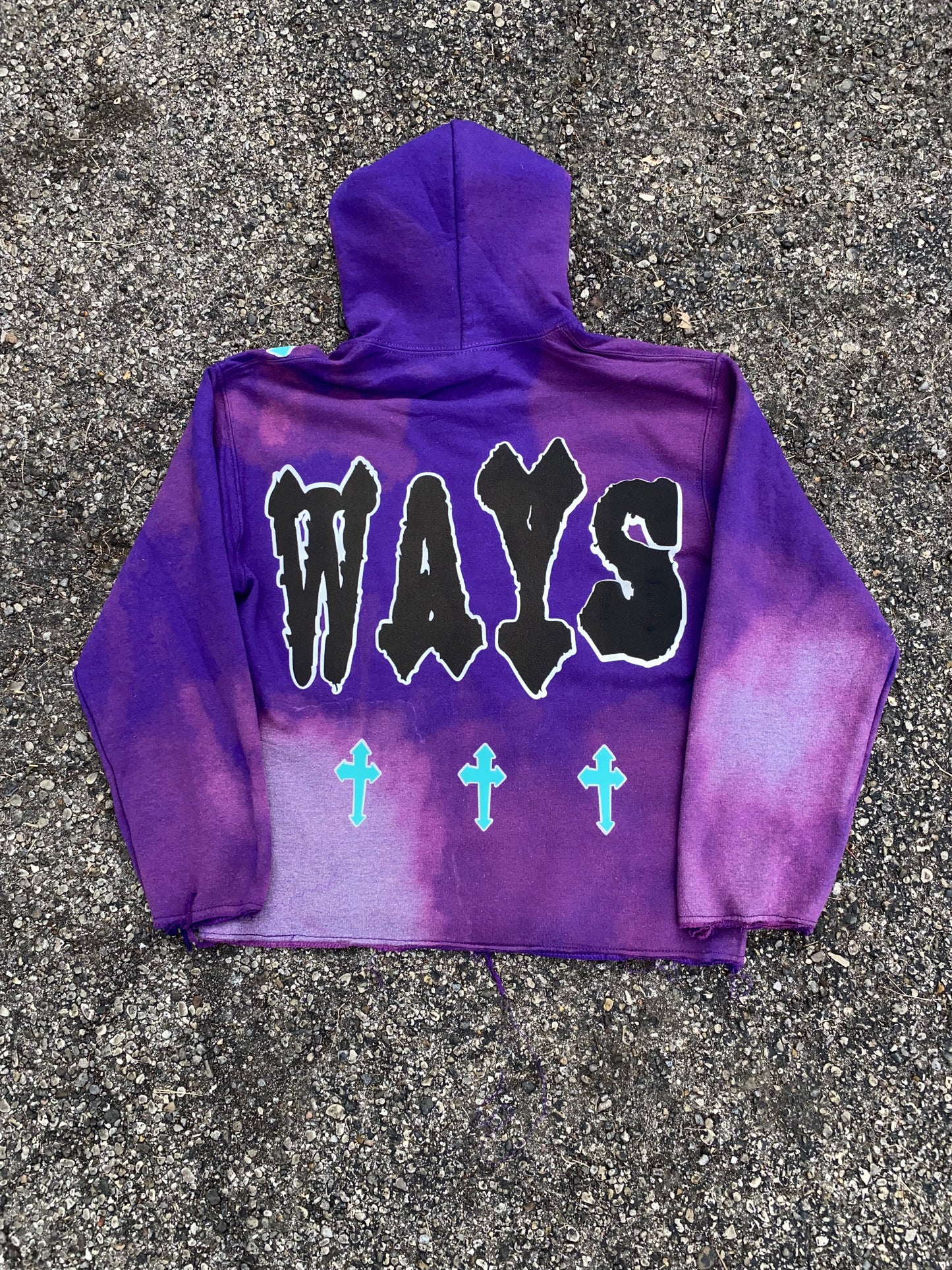 LOST WAYZ Cropped Hoodie
